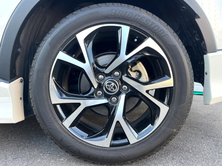 2019 Toyota C-HR DAA-ZYX10 (UW-69fab005a015f)[5]