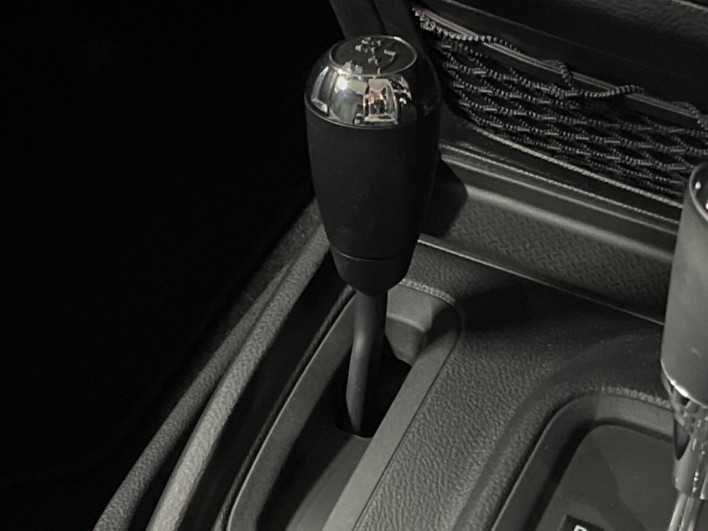 2016 Chrysler Jeep Wrangler Unlimited ABA-JK36L (UW-69fc0092d88bd)[8]