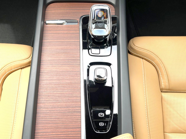 2024 Volvo S60 5AA-ZB420TM2 (UW-69fc0093dde98)[27]