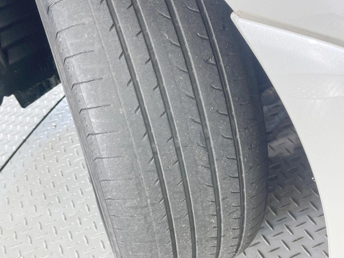 2013 Toyota Estima DBA-ACR50W (UW-69fc009e47f56)[9]