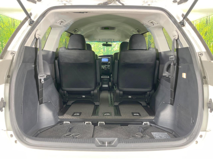 2013 Toyota Estima DBA-ACR50W (UW-69fc009e47f56)[28]