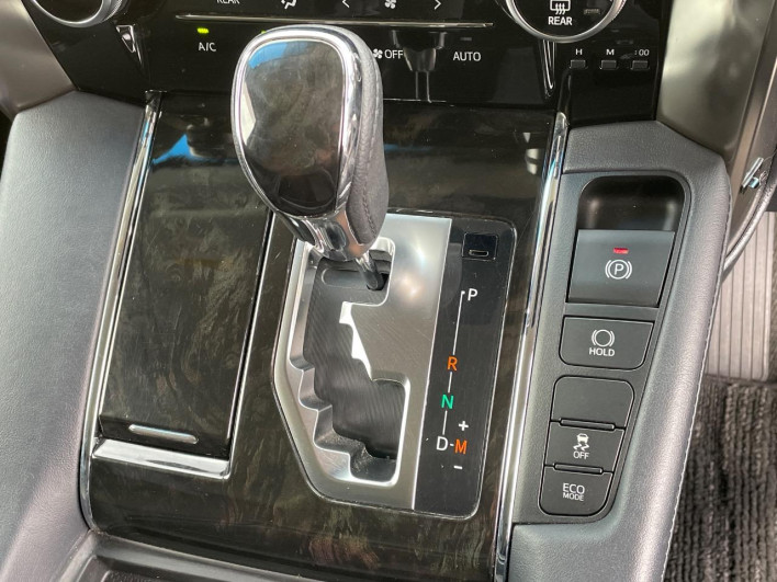2017 Toyota Alphard DBA-AGH30W (UW-69fc009ee98cf)[15]