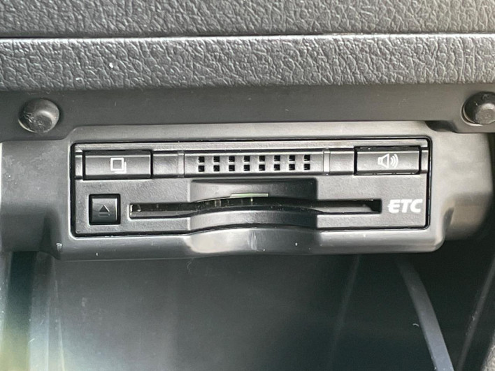 2012 Toyota Vellfire DBA-ANH20W (UW-69fc00a51effe)[26]