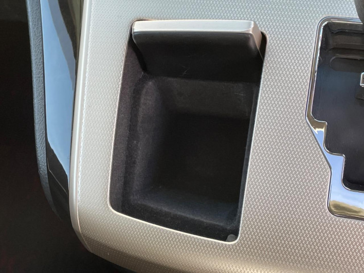 2012 Toyota Vellfire DBA-ANH20W (UW-69fc00a51effe)[16]