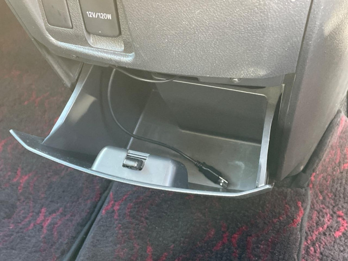 2012 Toyota Vellfire DBA-ANH20W (UW-69fc00a51effe)[17]