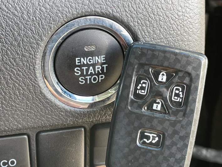 2012 Toyota Vellfire DBA-ANH20W (UW-69fc00a51effe)[22]