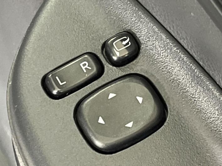 2014 Toyota Vellfire DBA-ANH25W (UW-69fc00a5d85e6)[15]
