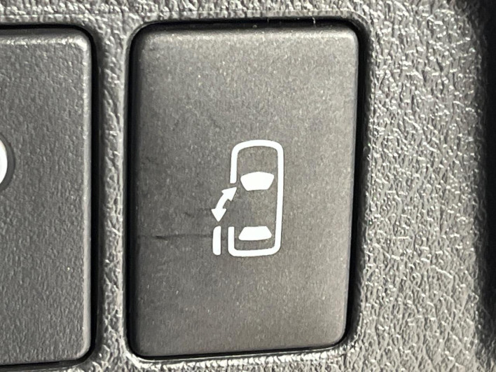 2014 Toyota Vellfire DBA-ANH25W (UW-69fc00a5d85e6)[21]