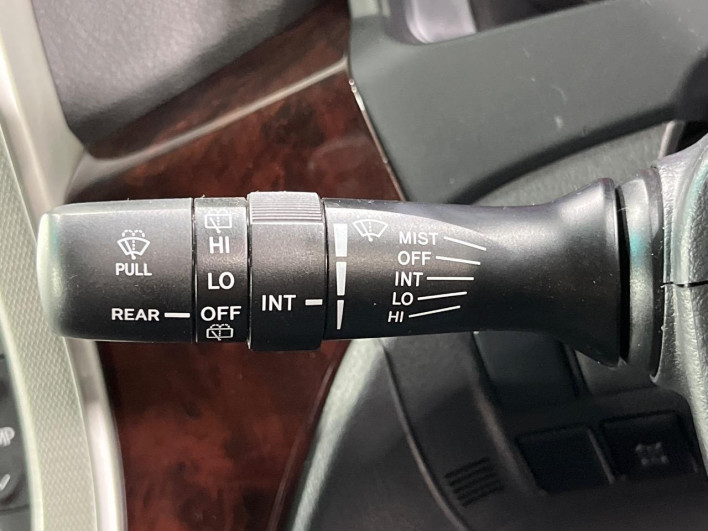 2014 Toyota Vellfire DBA-ANH25W (UW-69fc00a5d85e6)[29]