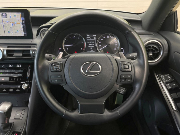 2021 Lexus IS 3BA-ASE30 (UW-69fc00a61947c)[12]
