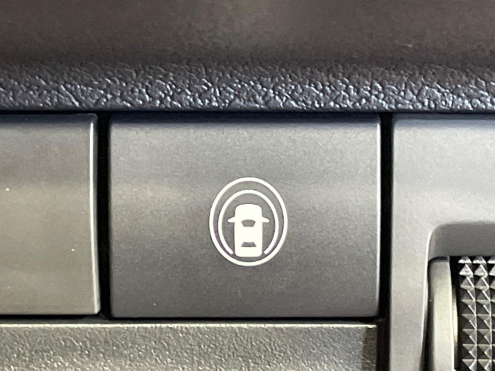 2019 Mitsubishi eK Cross 5AA-B34W (UW-69fc00b1686a8)[21]