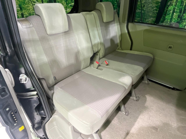 2012 Suzuki Every Wagon ABA-DA64W (UW-69fc00b9e92d0)[17]
