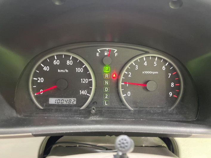2012 Suzuki Every Wagon ABA-DA64W (UW-69fc00b9e92d0)[26]