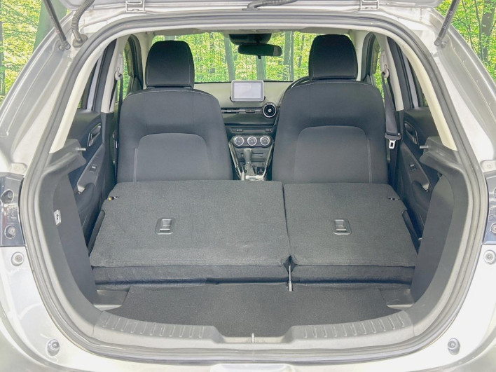 2016 Mazda Demio LDA-DJ5FS (UW-69fc00bbda8f9)[22]