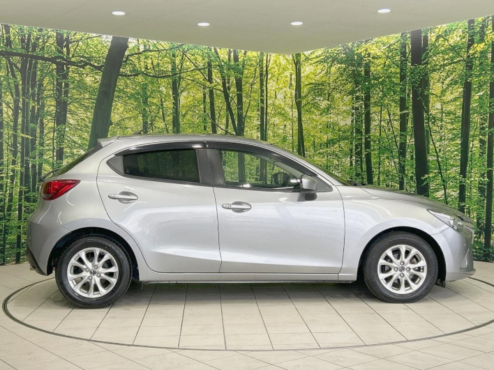 2016 Mazda Demio LDA-DJ5FS (UW-69fc00bbda8f9)[16]