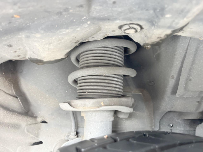2019 Nissan Note DBA-E12 (UW-69fc00bed3c91)[17]