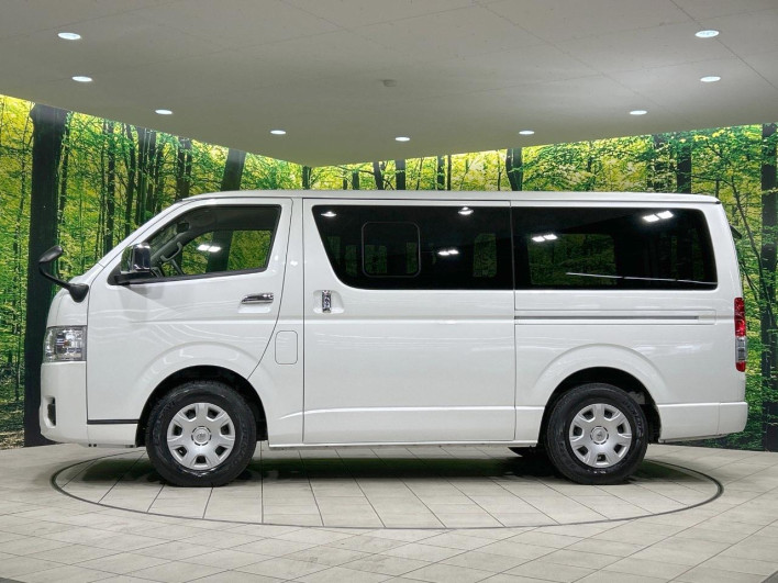 2023 Toyota Hiace Van 3DF-GDH201V (UW-69fc00c23bc05)[20]