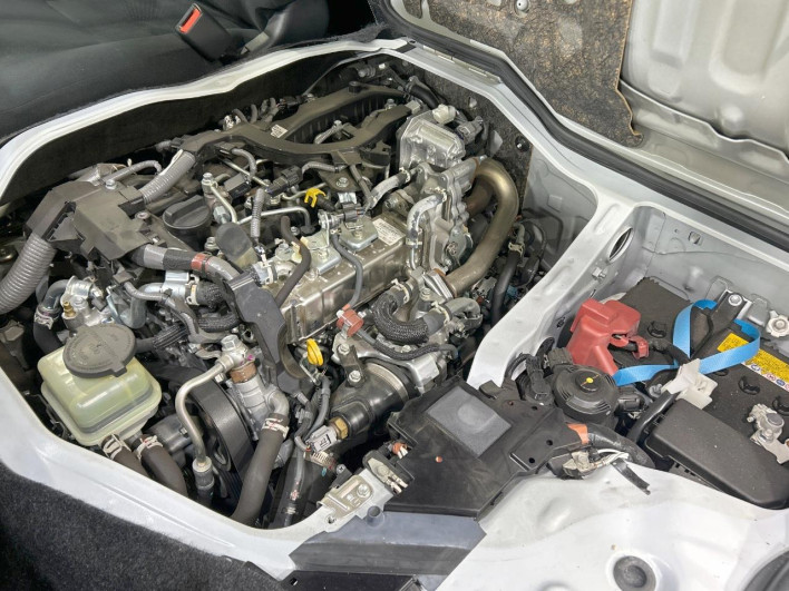 2023 Toyota Hiace Van 3DF-GDH201V (UW-69fc00c23bc05)[5]