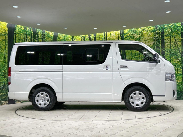 2023 Toyota Hiace Van 3DF-GDH201V (UW-69fc00c23bc05)[16]