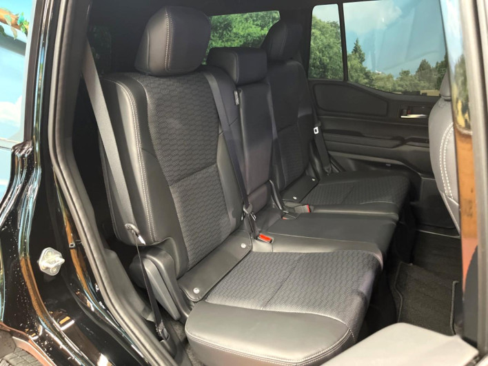 2025 Toyota Land Cruiser 250 3DA-GDJ250W (UW-69fc00c3b4477)[9]
