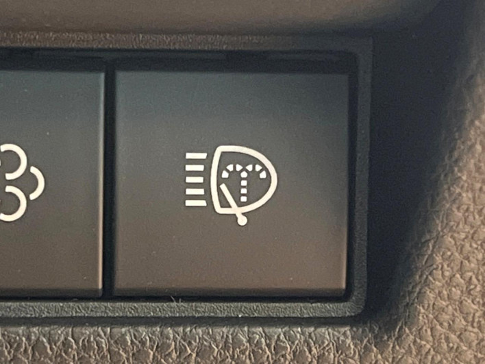 2025 Toyota Land Cruiser 250 3DA-GDJ250W (UW-69fc00c3b4477)[28]