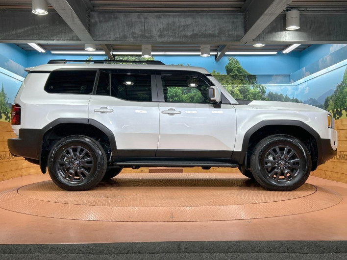 2025 Toyota Land Cruiser 250 3DA-GDJ250W (UW-69fc00c4c698c)[17]