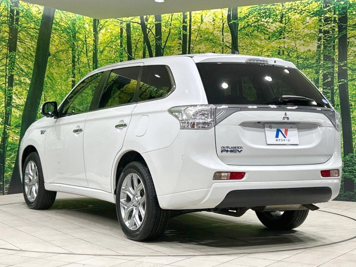 2014 Mitsubishi OUTLANDER PHEV DLA-GG2W (UW-69fc00caea8dd)[19]