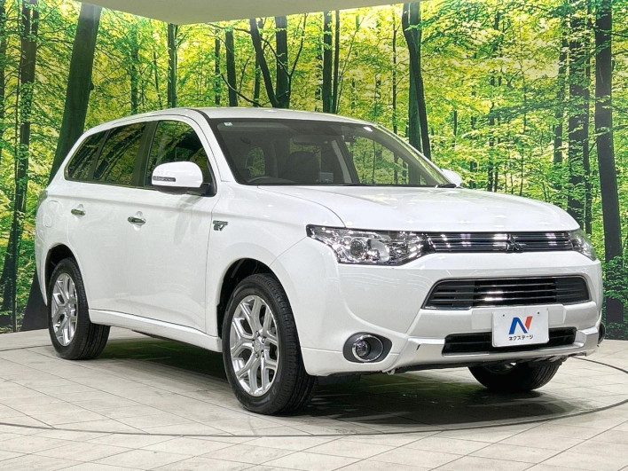 2014 Mitsubishi OUTLANDER PHEV DLA-GG2W (UW-69fc00caea8dd)[15]