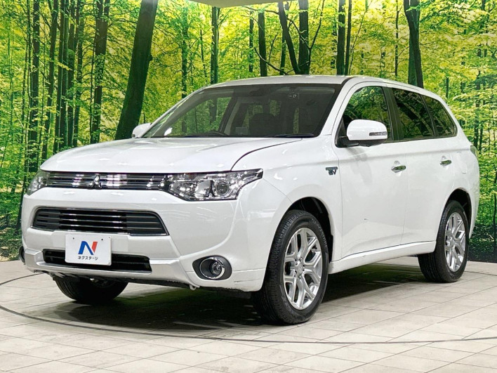 2014 Mitsubishi OUTLANDER PHEV DLA-GG2W (UW-69fc00caea8dd)[13]
