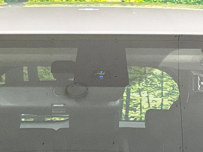 2014 Mitsubishi OUTLANDER PHEV DLA-GG2W (UW-69fc00caea8dd)[4]