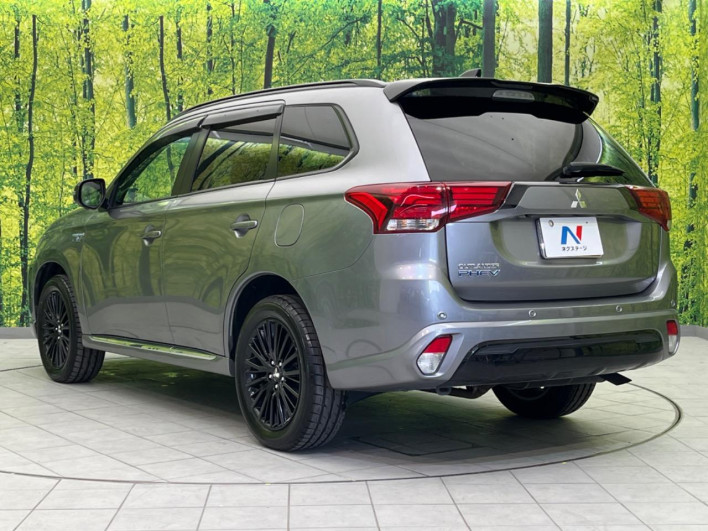 2021 Mitsubishi OUTLANDER PHEV 5LA-GG3W (UW-69fc00cba5b58)[17]