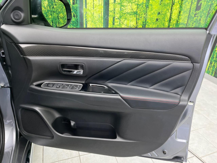 2021 Mitsubishi OUTLANDER PHEV 5LA-GG3W (UW-69fc00cba5b58)[23]