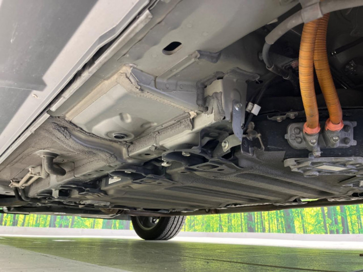 2021 Mitsubishi OUTLANDER PHEV 5LA-GG3W (UW-69fc00cba5b58)[21]