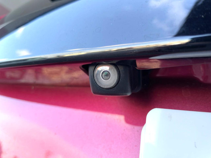 2018 Honda Fit DBA-GK3 (UW-69fc00cd4b437)[19]