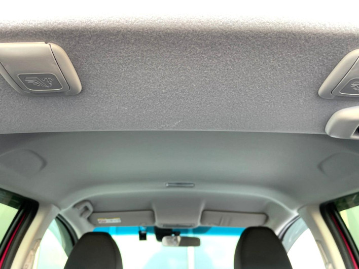 2018 Honda Fit DBA-GK3 (UW-69fc00cd4b437)[9]