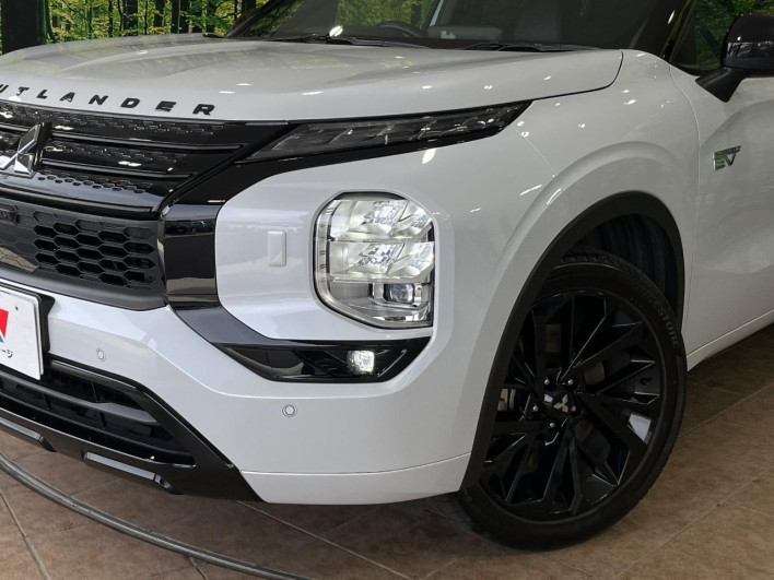 2024 Mitsubishi OUTLANDER PHEV 5LA-GN0W (UW-69fc00cdbf921)[12]