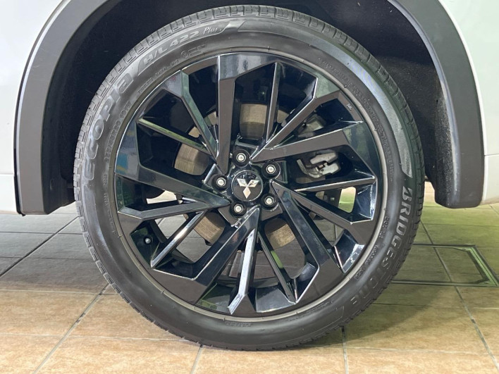 2024 Mitsubishi OUTLANDER PHEV 5LA-GN0W (UW-69fc00cdbf921)[17]