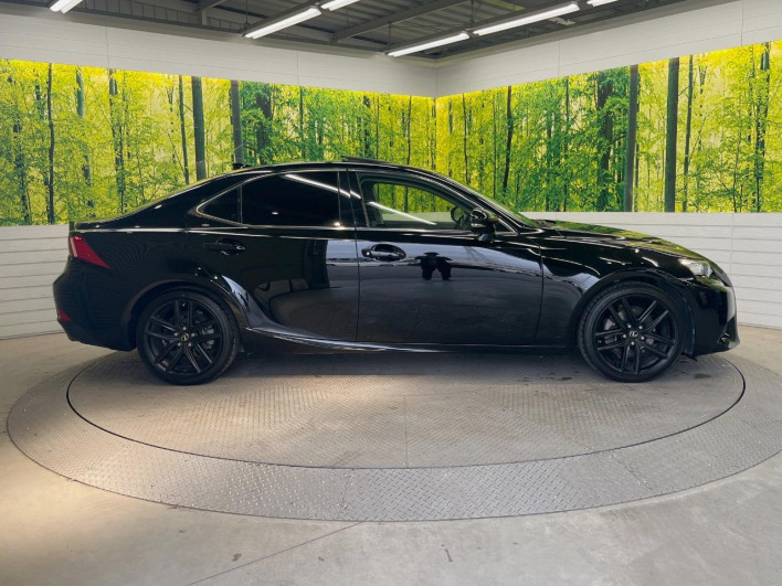 2013 Lexus IS DBA-GSE30 (UW-69fc00d05e54e)[17]