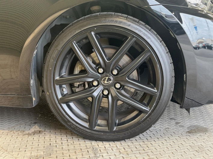 2013 Lexus IS DBA-GSE30 (UW-69fc00d05e54e)[11]