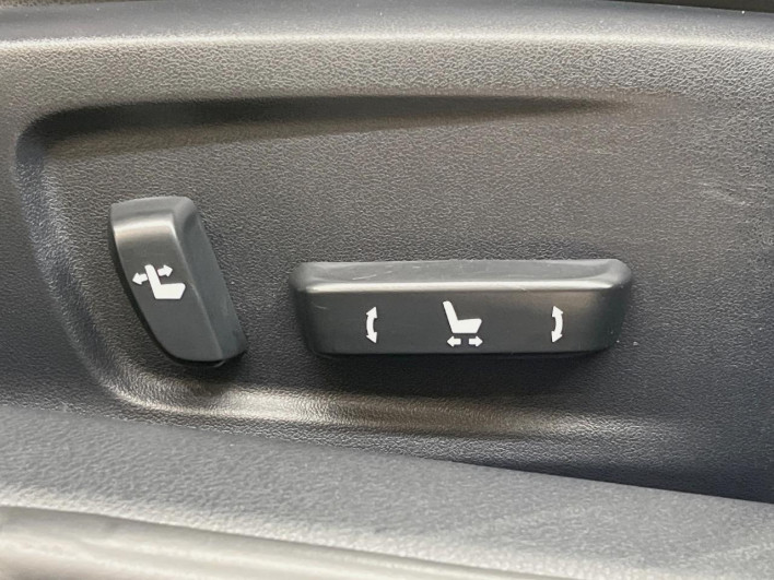2013 Lexus IS DBA-GSE30 (UW-69fc00d05e54e)[15]