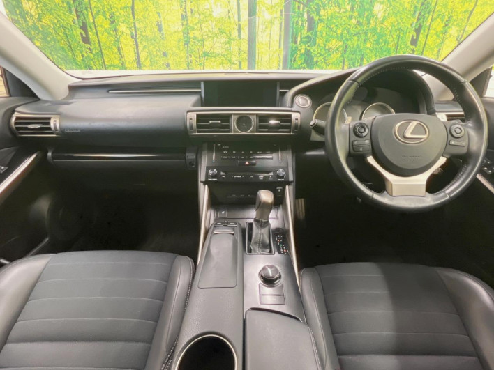 2013 Lexus IS DBA-GSE30 (UW-69fc00d05e54e)[27]