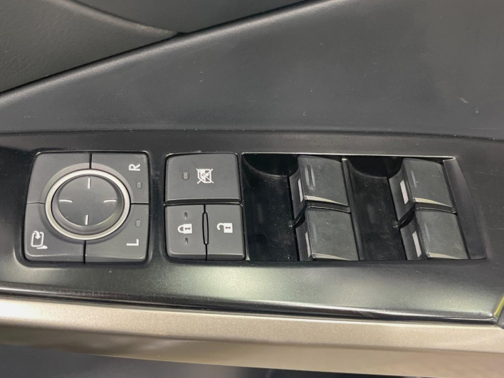 2013 Lexus IS DBA-GSE30 (UW-69fc00d05e54e)[24]