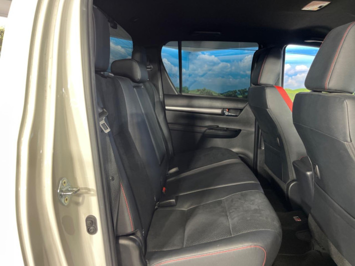 2023 Toyota Hilux 3DF-GUN125 (UW-69fc00d36cce5)[25]