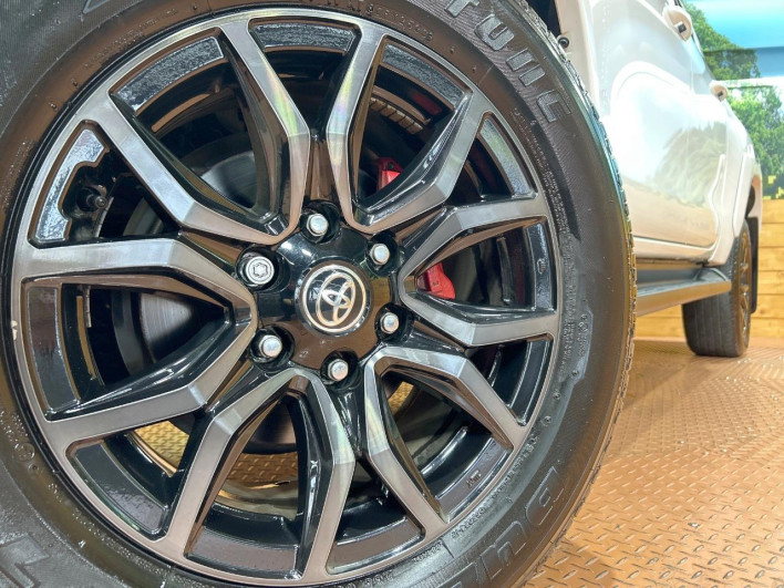 2023 Toyota Hilux 3DF-GUN125 (UW-69fc00d3935d8)[7]