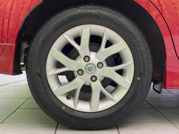 2016 Nissan Note DAA-HE12 (UW-69fc00d67fc69)[20]