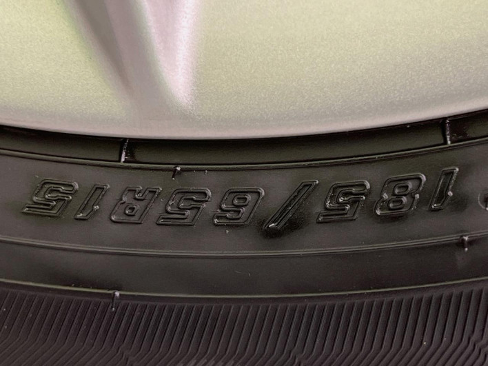 2016 Nissan Note DAA-HE12 (UW-69fc00d67fc69)[21]