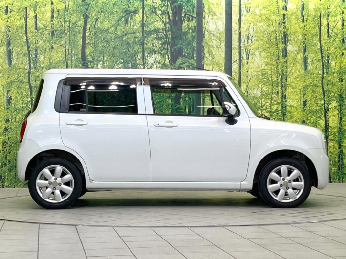 2011 Suzuki ALTO Lapin DBA-HE22S (UW-69fc00d75b634)[8]