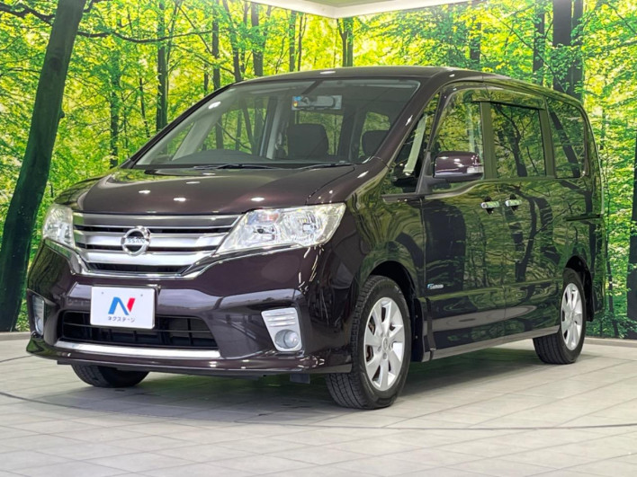2013 Nissan Serena DAA-HFC26 (UW-69fc00da31f6d)[19]