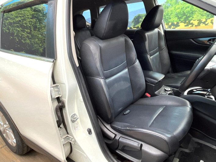 2016 Nissan X-Trail DAA-HNT32 (UW-69fc00dc12580)[22]