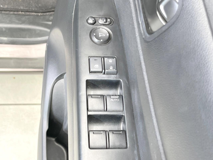 2014 Honda N-BOX DBA-JF1 (UW-69fc00e083641)[29]